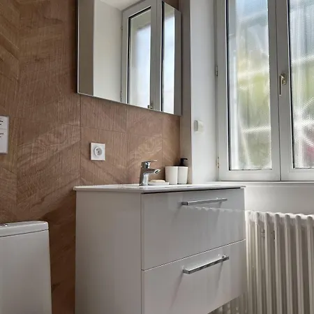 650 - Belle Maison En Pierre Avec Jardin En Plein Centre D'erquy Villa