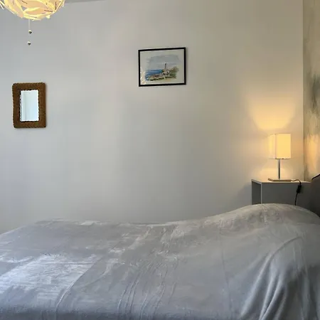 Villa 650 - Belle Maison En Pierre Avec Jardin En Plein Centre D'erquy *